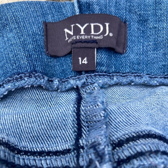 NYDJ Lift Tuck with Stretch - Picture 3 of 5